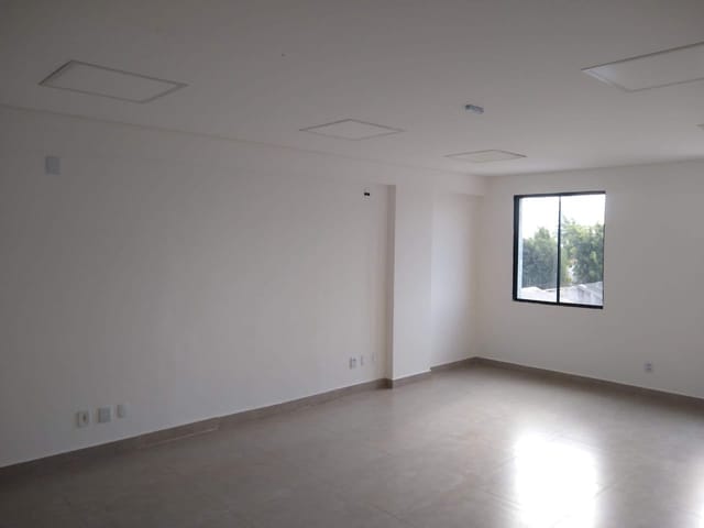 Sala com 35m², para alugar, no bairro Vila Mascote em São Paulo