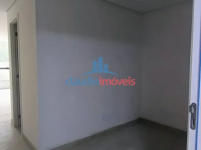 Sala para alugar, no bairro Ano Bom em Barra Mansa