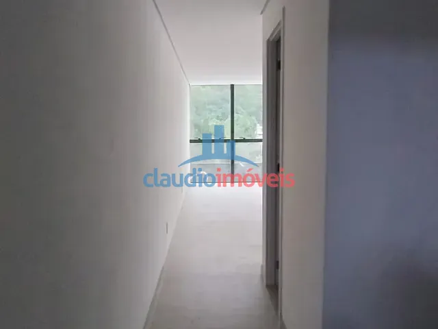 Sala para alugar, no bairro Ano Bom em Barra Mansa