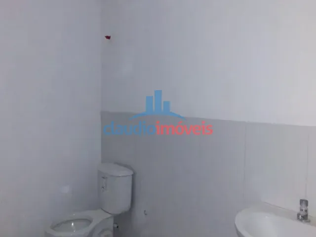 Sala para alugar, no bairro Ano Bom em Barra Mansa