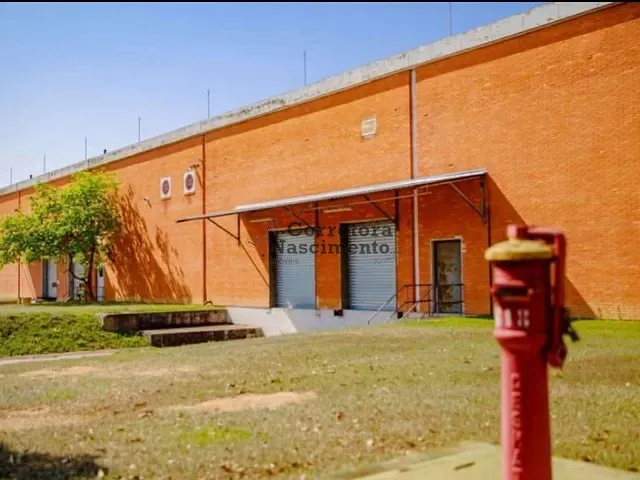 Sala com 16281m², para alugar, no bairro Rio Comprido em São José dos Campos
