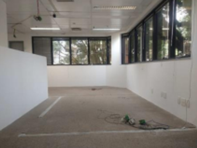 Sala com 90m², para alugar, no bairro Paraíso em São Paulo
