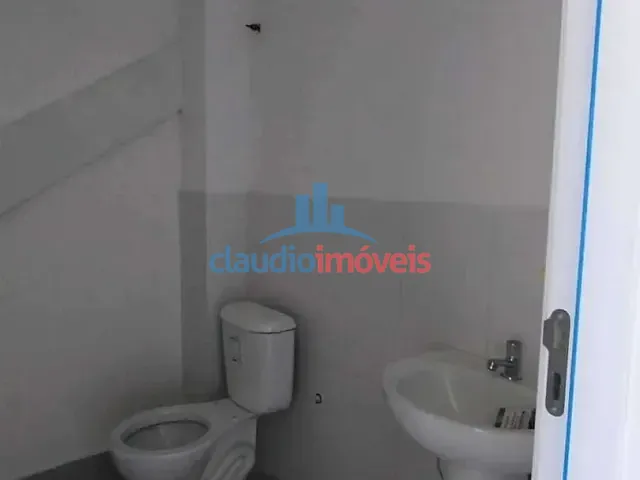 Sala para alugar, no bairro Ano Bom em Barra Mansa