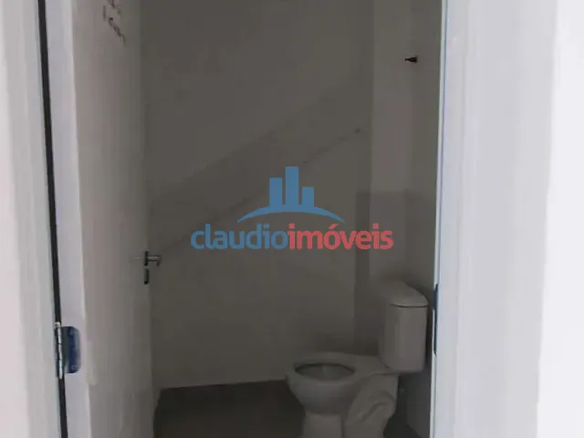 Sala para alugar, no bairro Ano Bom em Barra Mansa