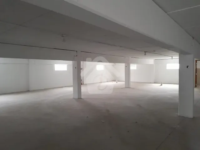 Prédio para alugar, no bairro Canabarro em Teutônia