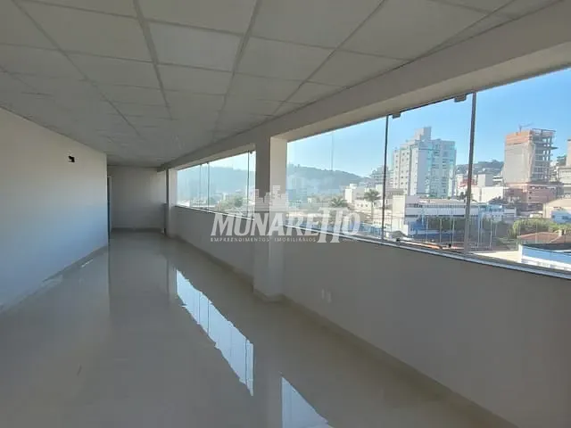 Sala com 62m², para alugar, no bairro Centro em Concórdia