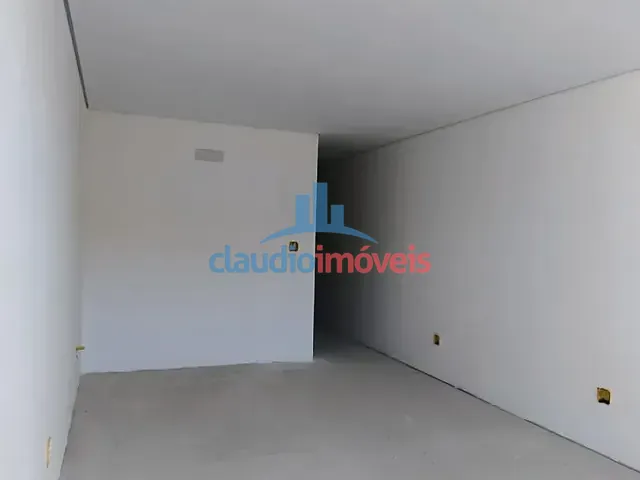 Sala para alugar, no bairro Ano Bom em Barra Mansa