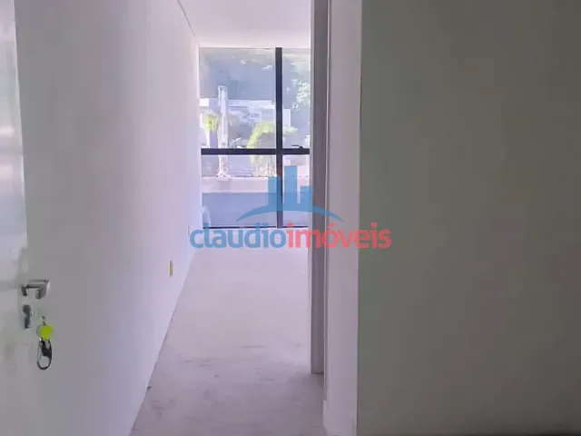 Sala para alugar, no bairro Ano Bom em Barra Mansa