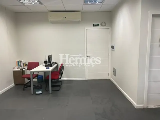 Sala à venda, no bairro Swiss Park em Campinas