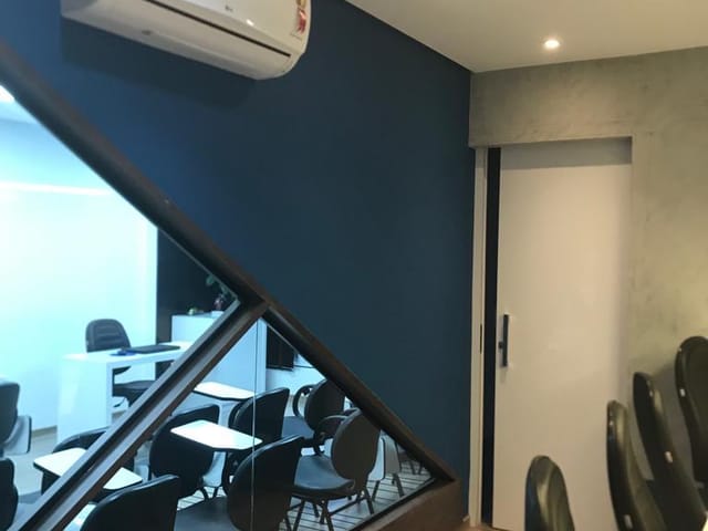 Sala com 131m², à venda, no bairro Gleba Palhano em Londrina