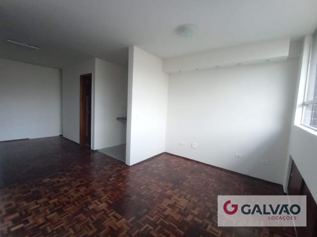 Sala para alugar, no bairro Centro Cívico em Curitiba