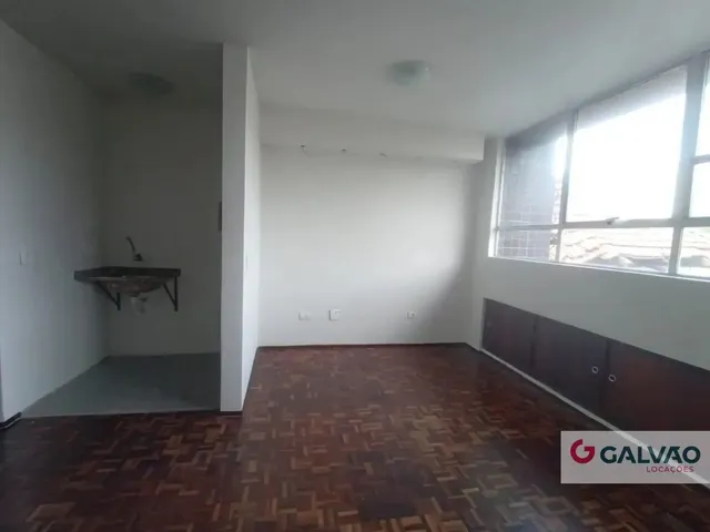 Sala para alugar, no bairro Centro Cívico em Curitiba
