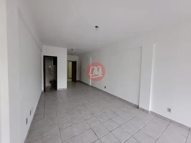 Sala à venda ou para alugar, no bairro Floresta em Porto Alegre