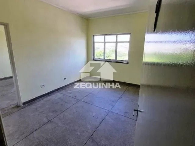 Sala com 35m², para alugar, no bairro Jardim das Flores em Osasco