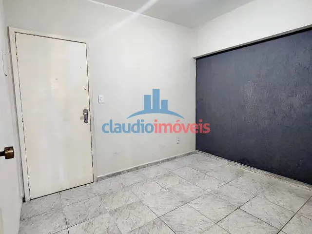 Sala à venda ou para alugar, no bairro Centro em Barra Mansa