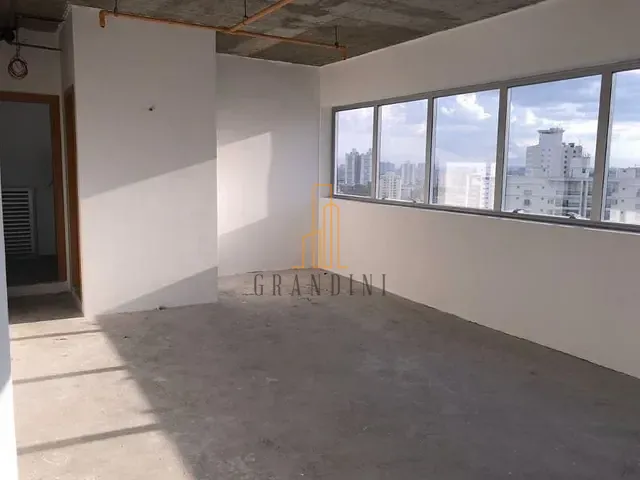Sala à venda, no bairro Centro em Santo André