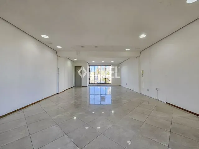 Sala à venda, no bairro Centro em Novo Hamburgo