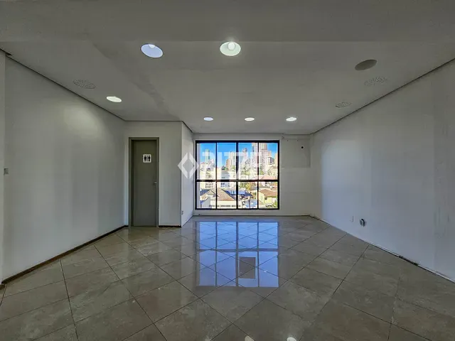 Sala à venda, no bairro Centro em Novo Hamburgo