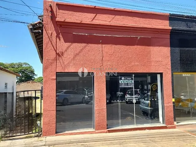 Sala com 667m², à venda, no bairro Centro em Artur Nogueira