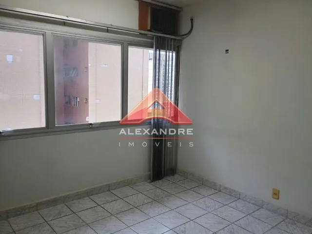 Sala com 25m², à venda, no bairro Centro em São José Dos Campos