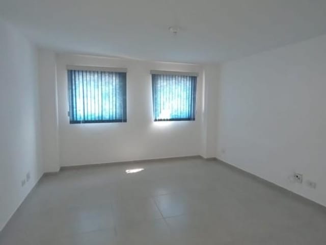 Sala para alugar, no bairro ECOVILLE em Curitiba