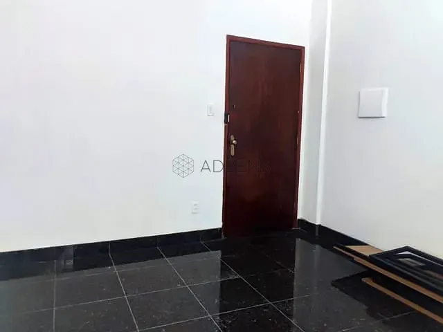 Sala à venda, no bairro República em São Paulo