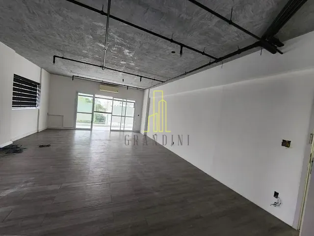 Sala com 63m², para alugar, no bairro Baeta Neves em São Bernardo do Campo