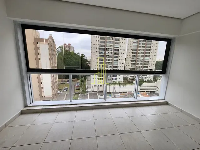Sala com 63m², para alugar, no bairro Baeta Neves em São Bernardo do Campo