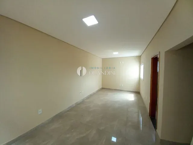 Sala com 200m², para alugar, no bairro Bela Vista em Artur Nogueira
