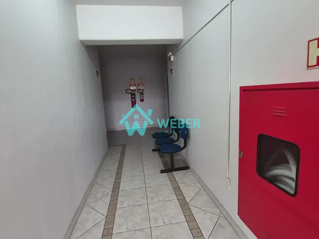 Sala para alugar, no bairro Centro em Novo Hamburgo