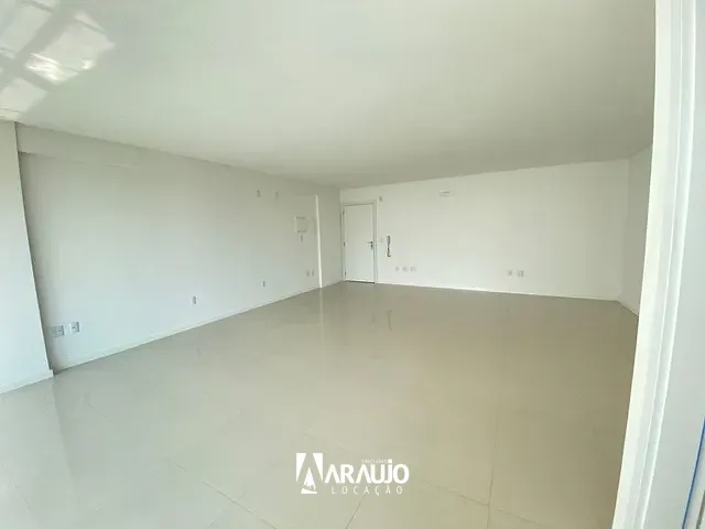 Loja com 68m², para alugar, no bairro Centro em Itajaí