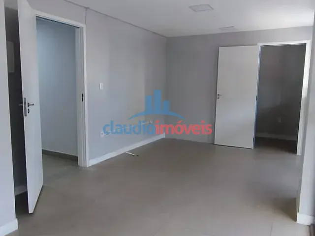 Sala para alugar, no bairro Ano Bom em Barra Mansa
