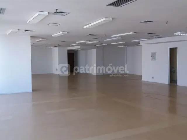 Sala com 260m², à venda, no bairro Centro em Rio de Janeiro