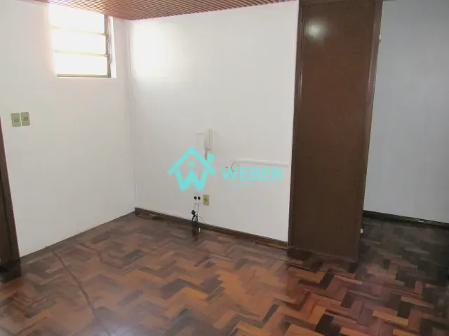 Sala com 81m², à venda ou para alugar, no bairro Centro em Novo Hamburgo