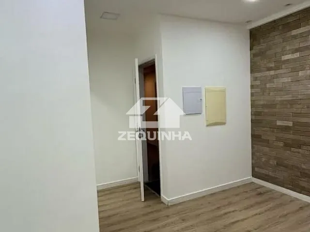 Sala com 57m², à venda, no bairro Centro em Osasco