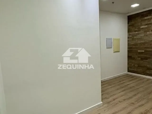 Sala com 57m², à venda, no bairro Centro em Osasco