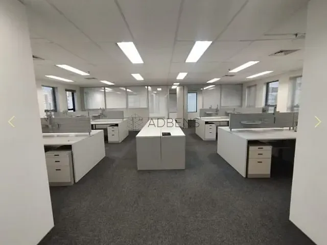 Sala para alugar, no bairro Pinheiros em São Paulo