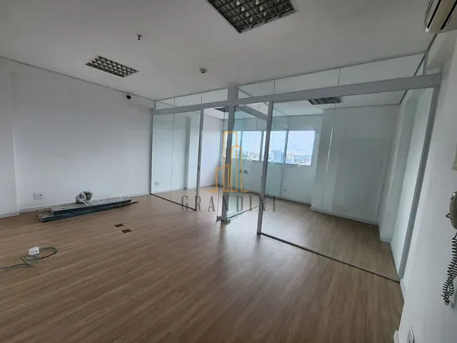 Sala com 37m², para alugar, no bairro Centro em São Bernardo do Campo