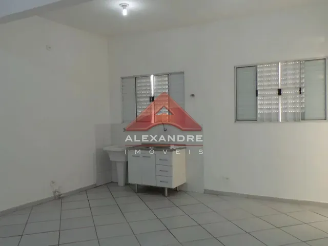 Sala com 10m², para alugar, no bairro Monte Castelo em São José Dos Campos