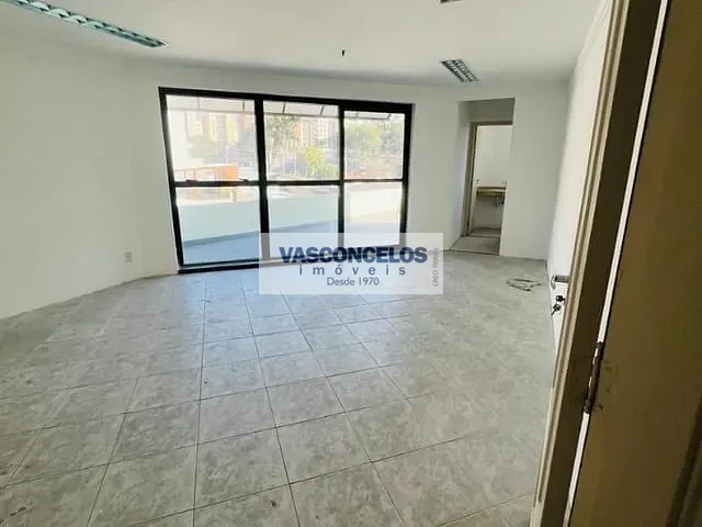 Sala com 80m², para alugar, no bairro Centro em São José dos Campos