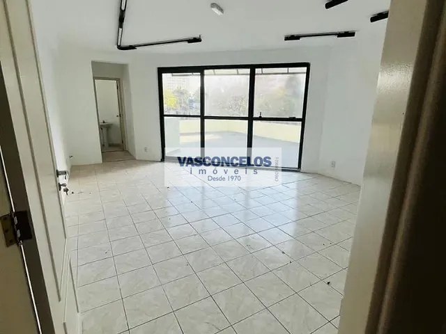 Sala com 80m², para alugar, no bairro Centro em São José dos Campos