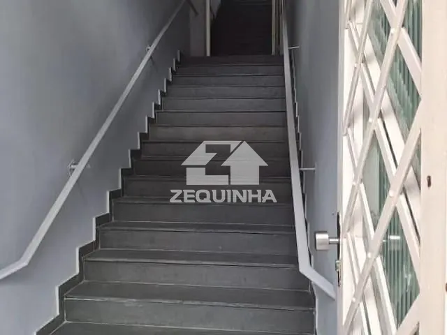 Sala com 10m², para alugar, no bairro Piratininga em Osasco