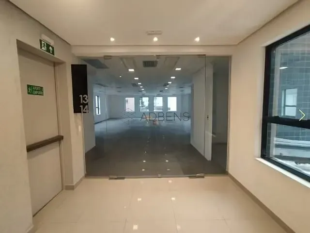 Sala para alugar, no bairro Pinheiros em São Paulo