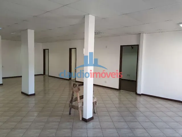 Sala para alugar, no bairro Centro em Barra Mansa