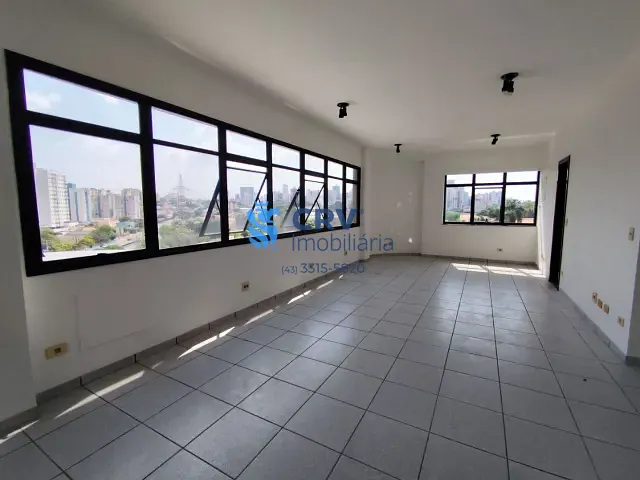 Sala com 41m², para alugar, no bairro Boa Vista em Londrina