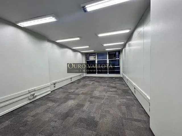 Sala com 345m², à venda, no bairro Bela Vista em São Paulo