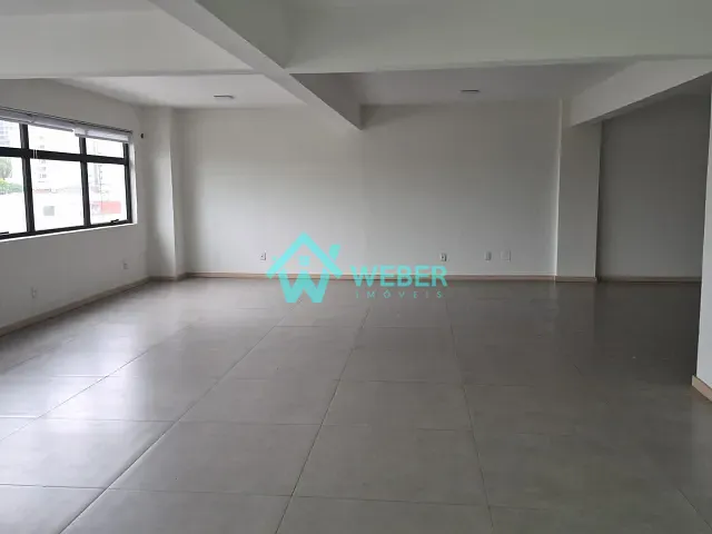Sala para alugar, no bairro Centro em Novo Hamburgo
