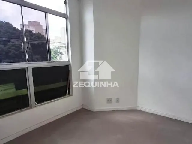 Sala com 10m², para alugar, no bairro Piratininga em Osasco