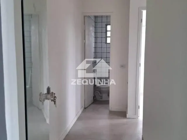 Sala com 10m², para alugar, no bairro Piratininga em Osasco