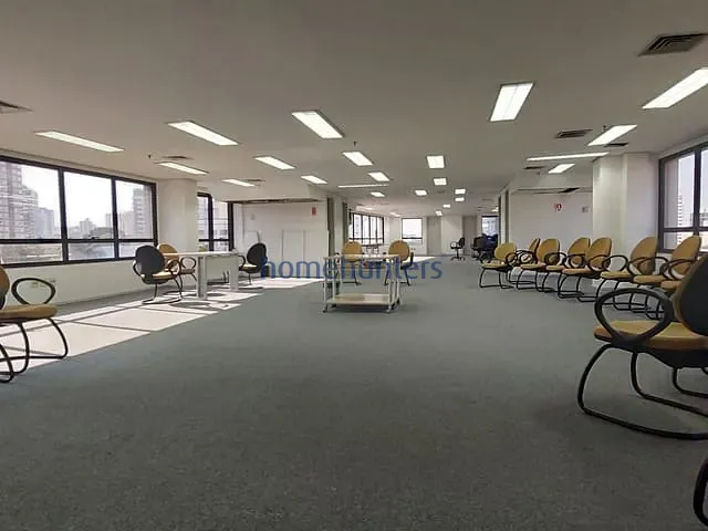 Sala com 226m², para alugar, no bairro Cambuí em Campinas